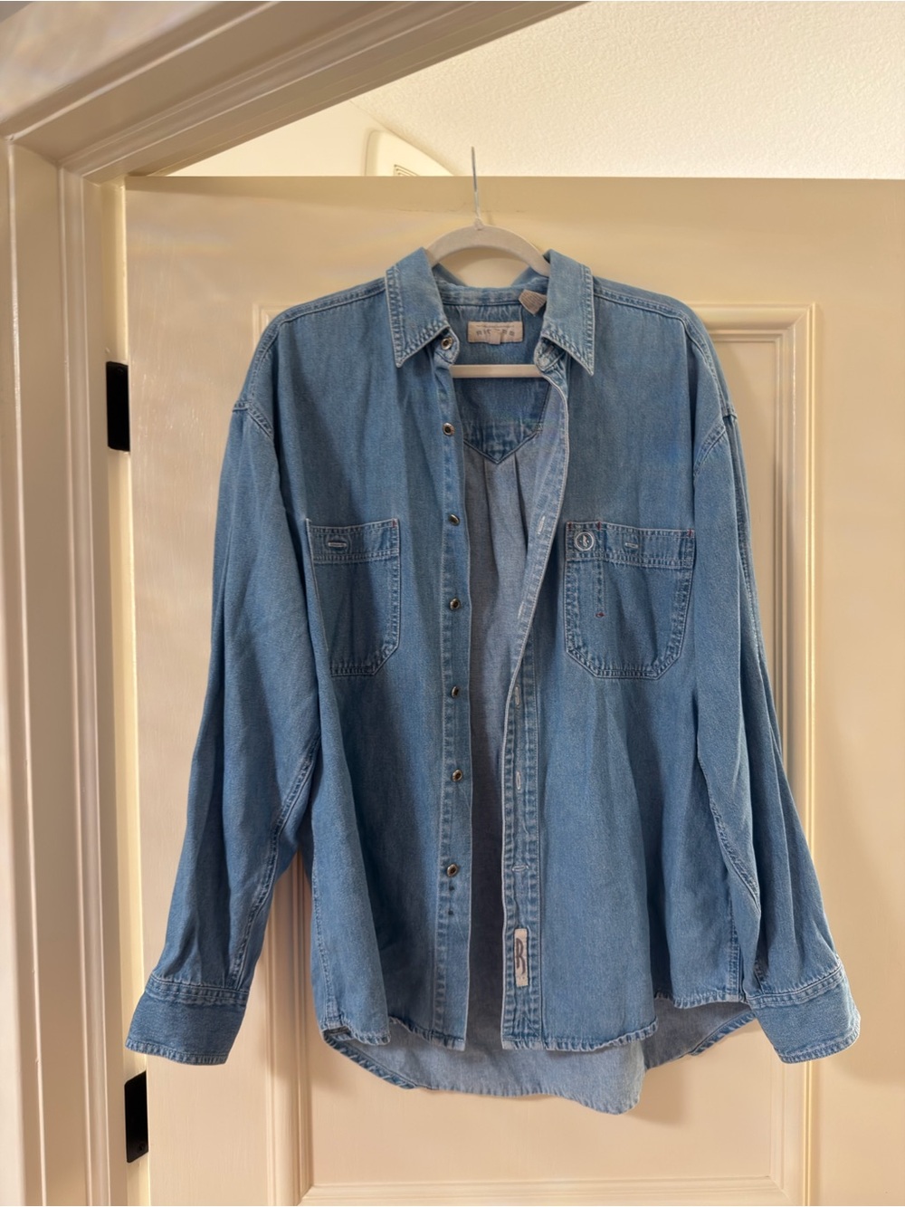 Riders by Lee Medium Blue Denim Button-Down Shirt
